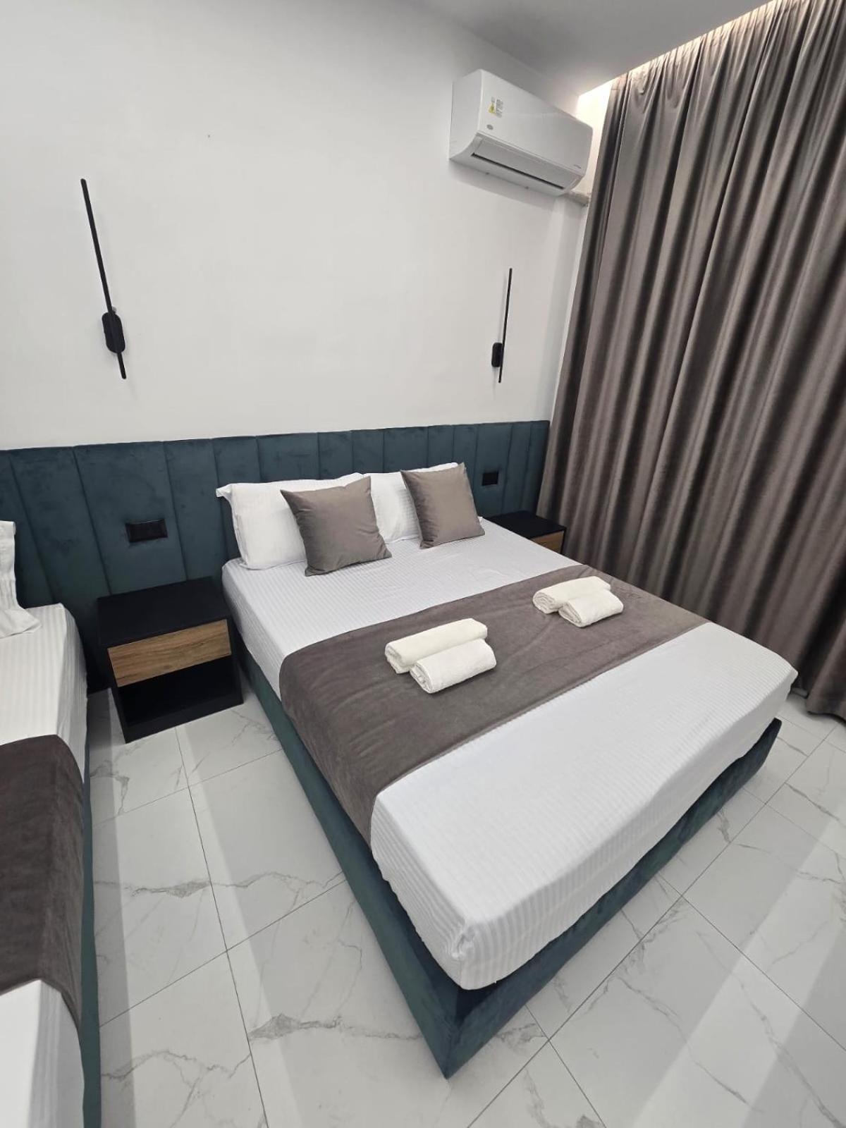 Elite Inn Vlore Exterior photo
