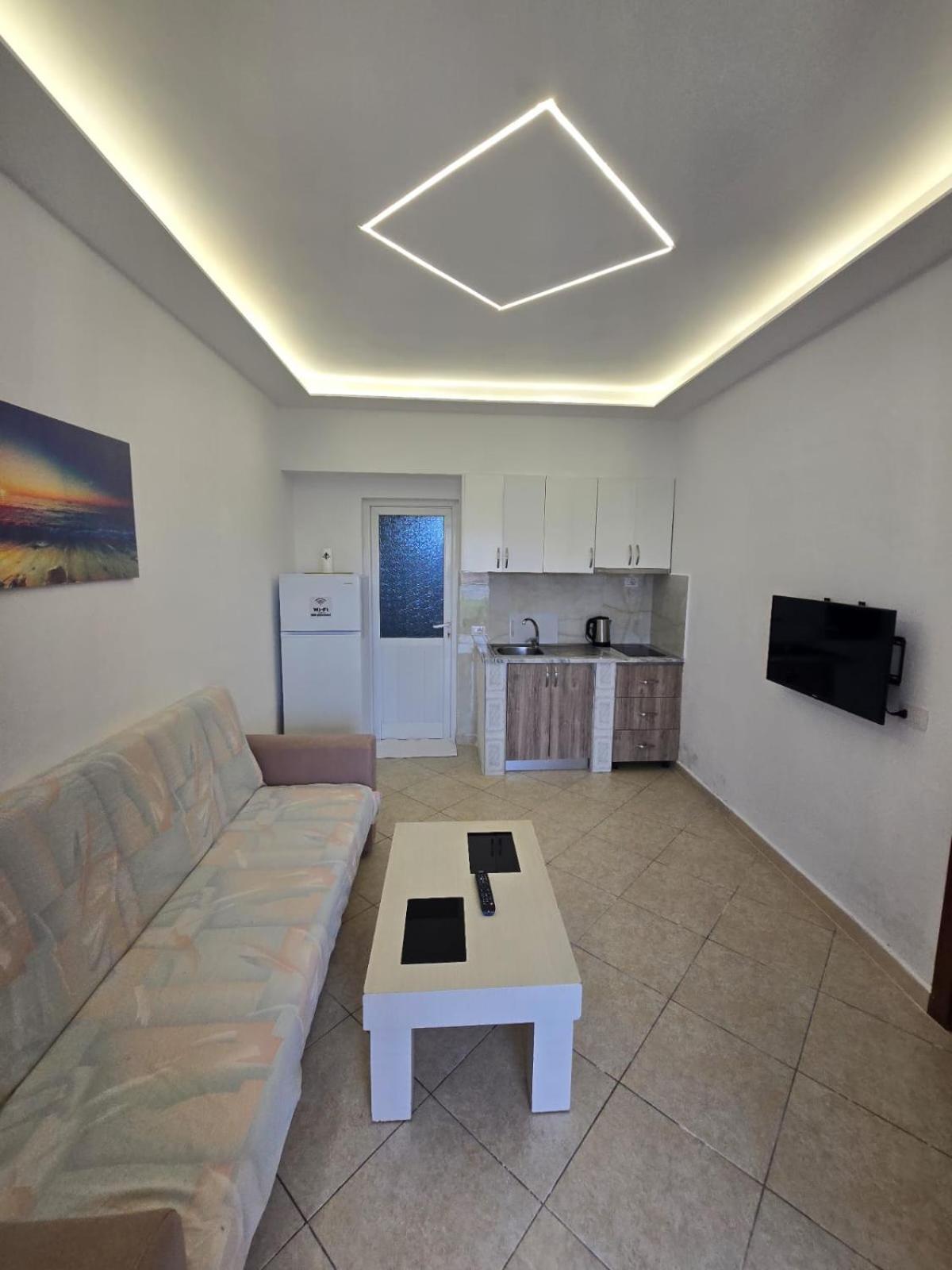 Elite Inn Vlore Exterior photo